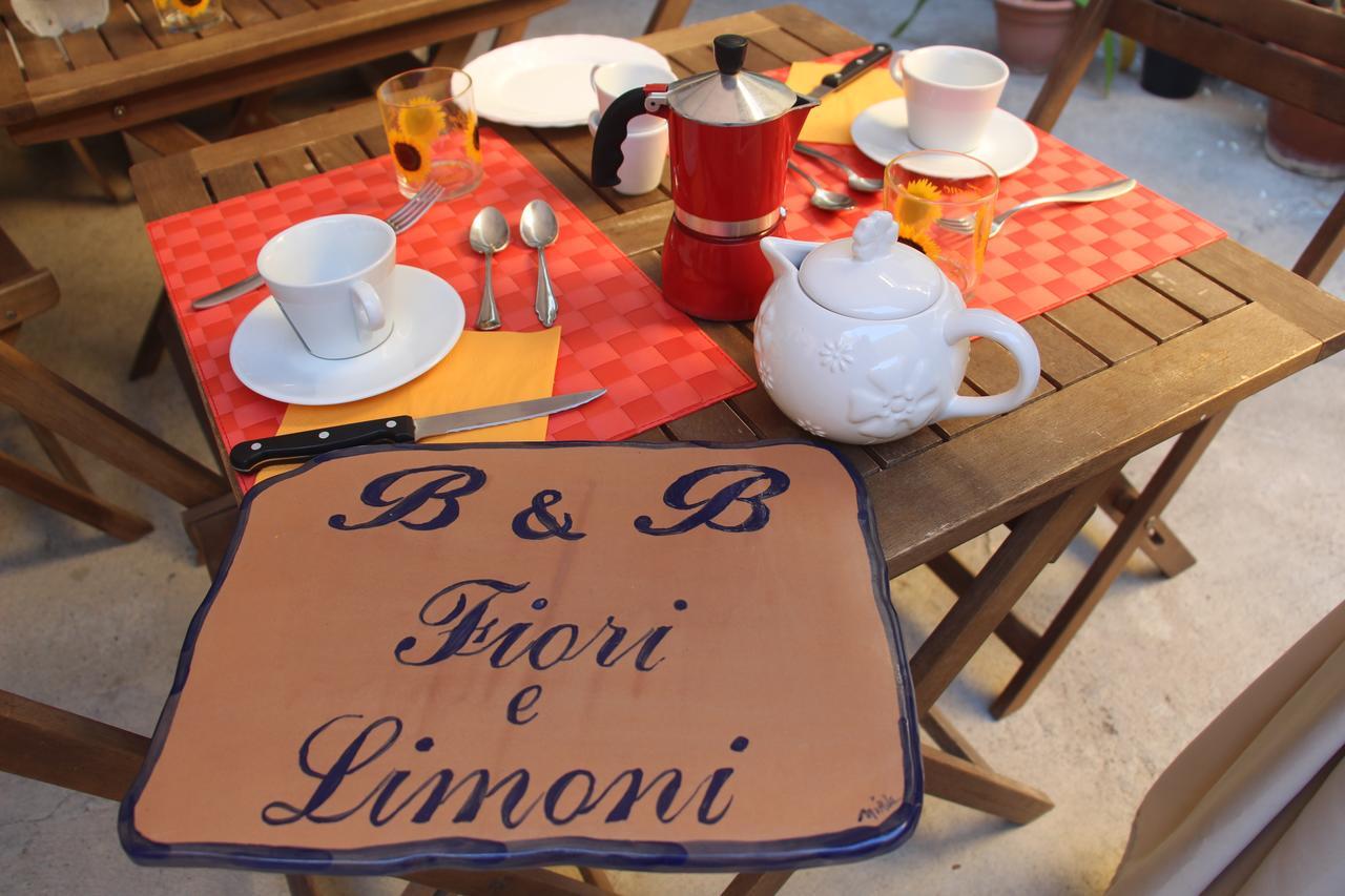 콰르투치우 Fiori E Limoni B&B 외부 사진